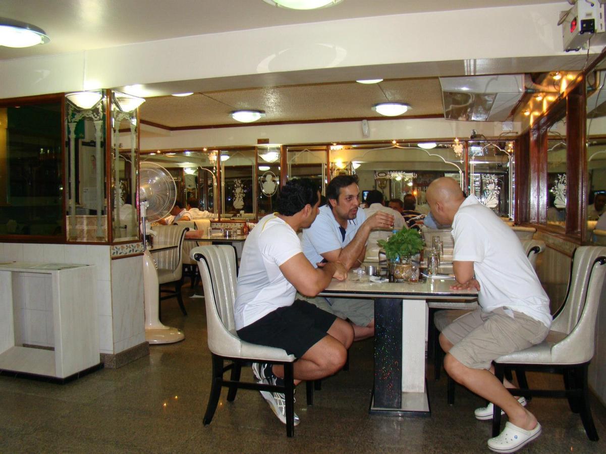 Iraqi Hotel Makkasan Экстерьер фото